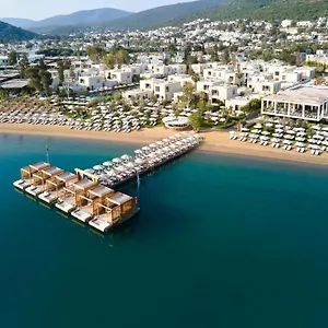Voyage Resort